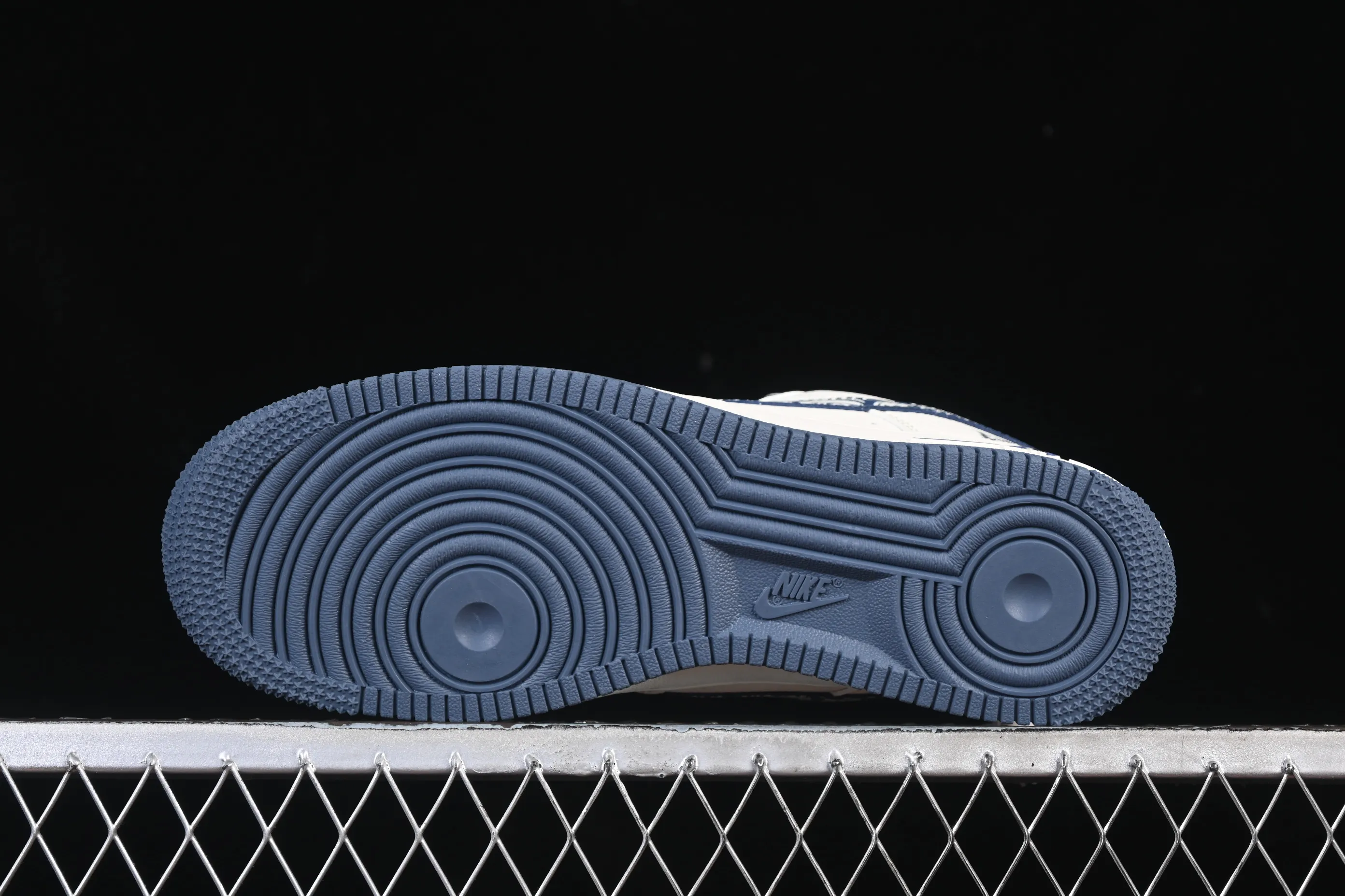 All categories Nk Air Force 1 Air Force series Nk Air Force 1 Low Air Force low-top Nike Air Force 1'07 Low Dior joint Milan carving Air Force 1 low-top casual sneakers XD2588-608